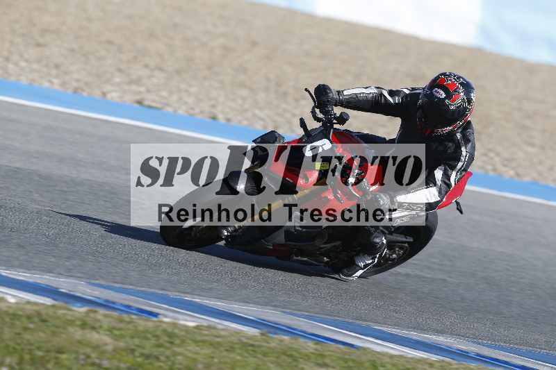 /Archiv-2024/02 29.01.-02.02.2024 Moto Center Thun Jerez/Gruppe gruen-green/6